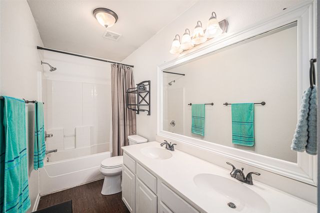 9600 Fox Hill Drive, Fort Worth, TX 76131