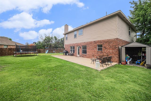 9600 Fox Hill Drive, Fort Worth, TX 76131