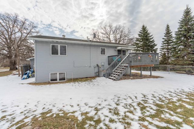 517 Springen Avenue, Fergus Falls, MN 56537