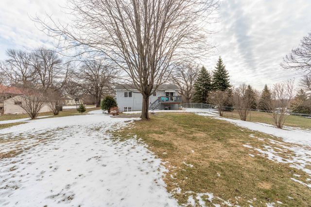 517 Springen Avenue, Fergus Falls, MN 56537