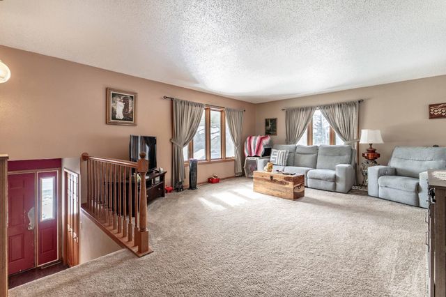 517 Springen Avenue, Fergus Falls, MN 56537