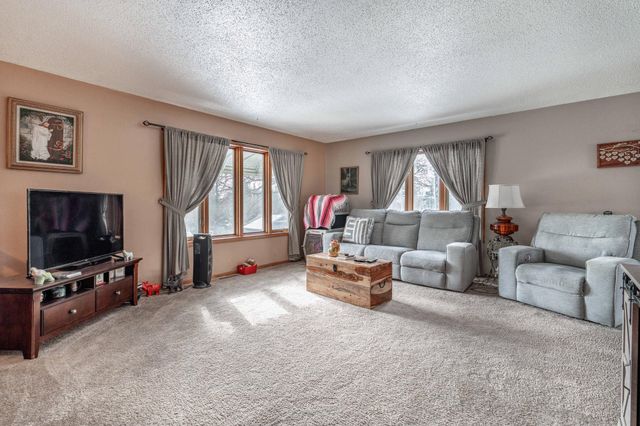 517 Springen Avenue, Fergus Falls, MN 56537