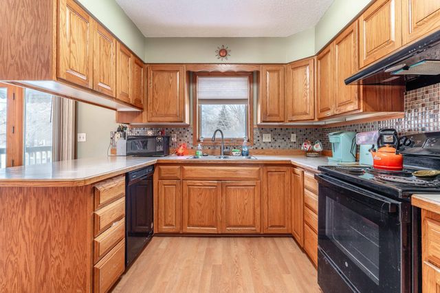 517 Springen Avenue, Fergus Falls, MN 56537