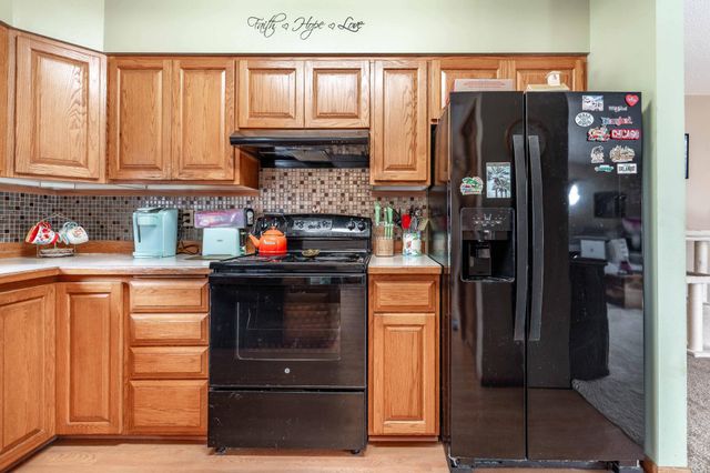 517 Springen Avenue, Fergus Falls, MN 56537