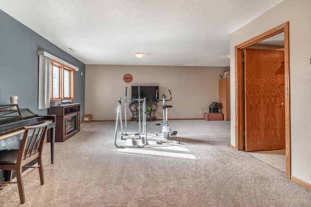 517 Springen Avenue, Fergus Falls, MN 56537