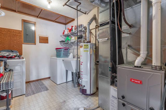 517 Springen Avenue, Fergus Falls, MN 56537