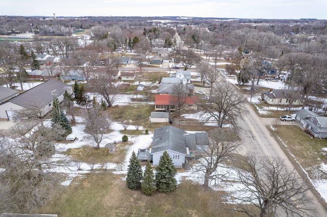 517 Springen Avenue, Fergus Falls, MN 56537