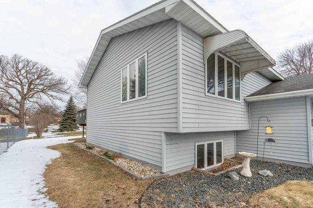 517 Springen Avenue, Fergus Falls, MN 56537