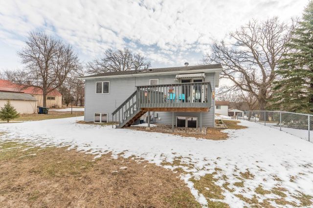 517 Springen Avenue, Fergus Falls, MN 56537