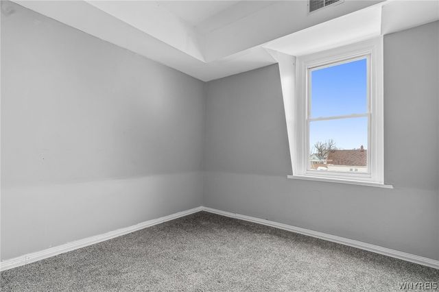 2111 Seneca Street 4, Buffalo, NY 14210