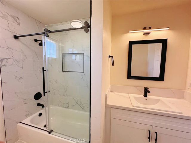 1226 W 66th Street, Los Angeles, CA 90044