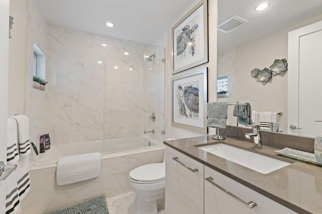 2 WATER CLUB Way 1603, North Palm Beach, FL 33408