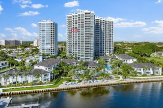 2 WATER CLUB Way 1603, North Palm Beach, FL 33408