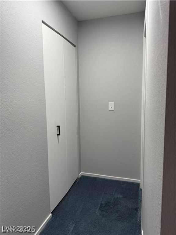 Image 8 of property listing at 4707 Nara Vista Way 104, Las Vegas, NV 89103