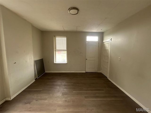 4635 Oregon Avenue, St Louis, MO 63111