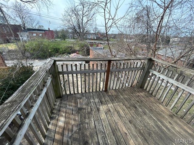 4635 Oregon Avenue, St Louis, MO 63111