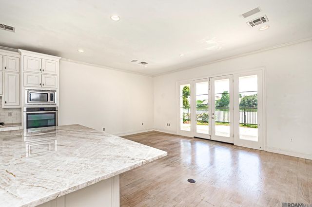 12038 Lake Estates Ave, Baton Rouge, LA 70810