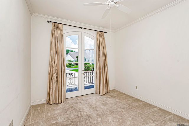 12038 Lake Estates Ave, Baton Rouge, LA 70810