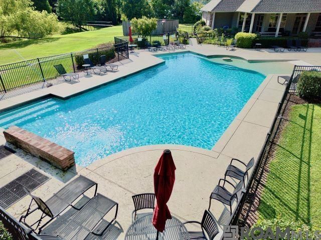 12038 Lake Estates Ave, Baton Rouge, LA 70810