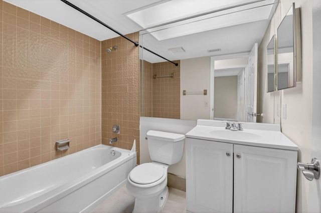 3149 Kingswood Terrace, Boca Raton, FL 33431