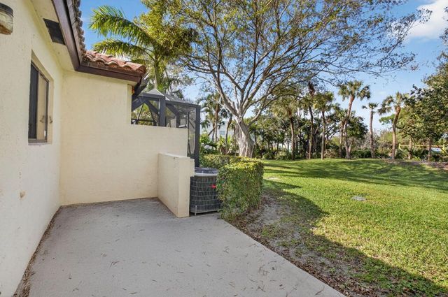 3149 Kingswood Terrace, Boca Raton, FL 33431