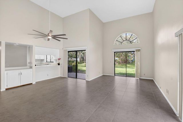 3149 Kingswood Terrace, Boca Raton, FL 33431