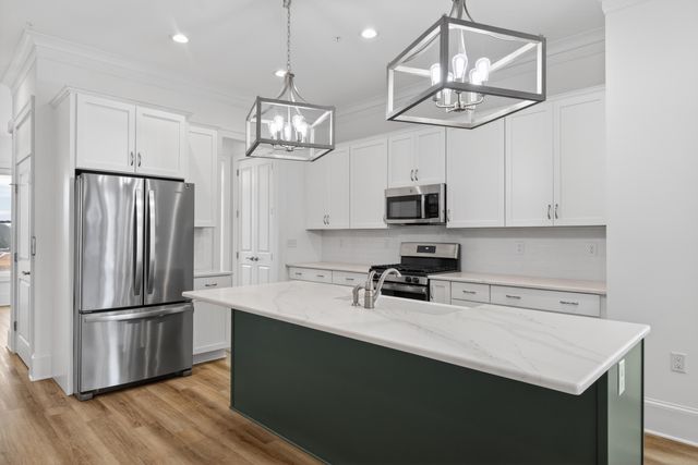 520 Belvedere AVE, Blacksburg, VA 24060