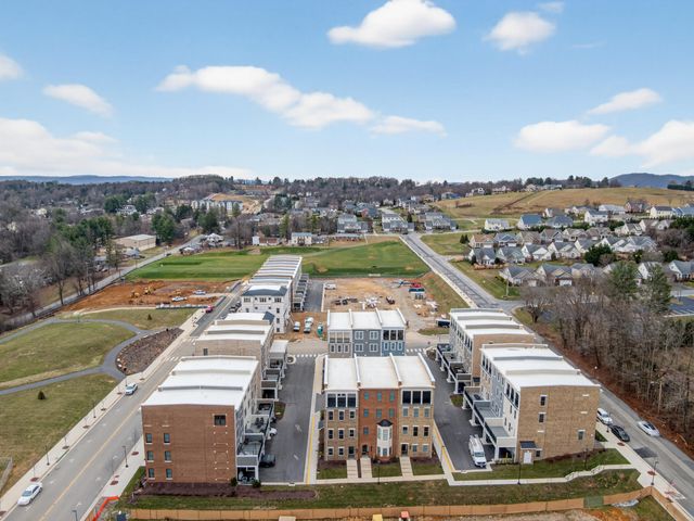 520 Belvedere AVE, Blacksburg, VA 24060