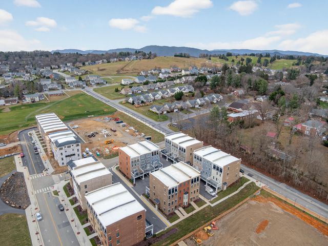 520 Belvedere AVE, Blacksburg, VA 24060