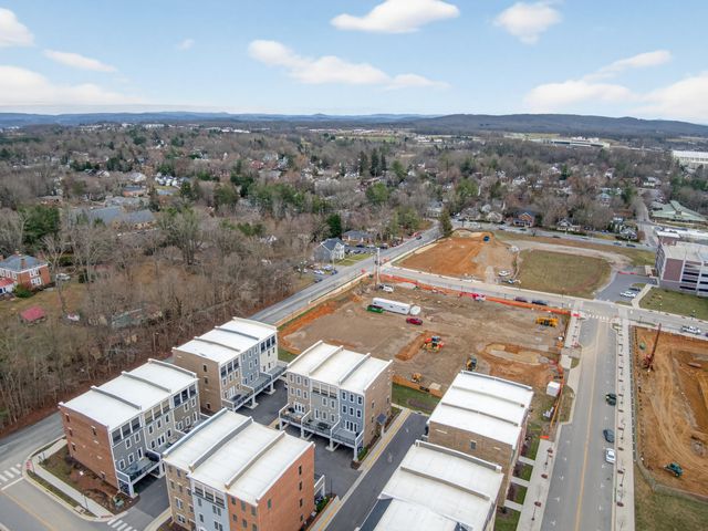 520 Belvedere AVE, Blacksburg, VA 24060