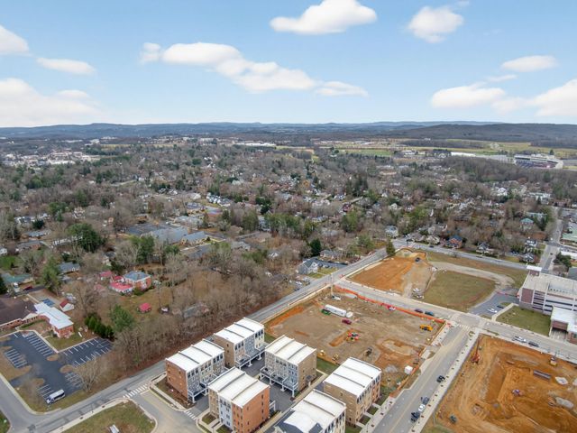 520 Belvedere AVE, Blacksburg, VA 24060