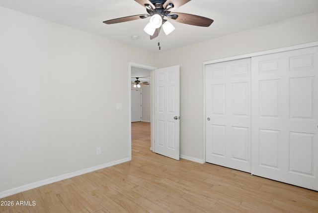 2844 E WALTANN Lane 4, Phoenix, AZ 85032