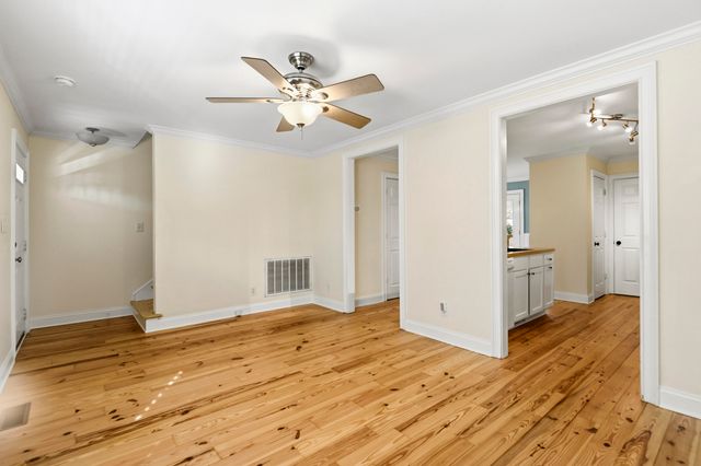 1124 5th Avenue, Charleston, SC 29407