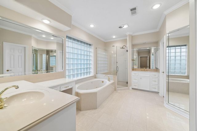 6122 Bluebonnet Pond Lane, Kingwood, TX 77345