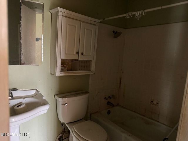 11065 E Dogwood Drive, Gulfport, MS 39503