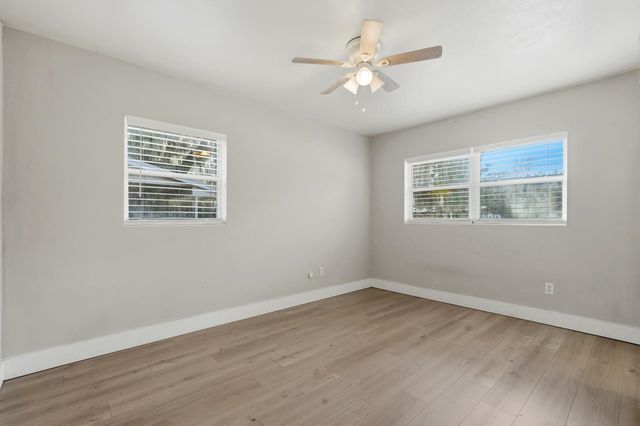 133 Crestwood Ave, Palatka, FL 32177