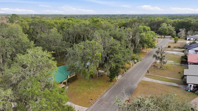 133 Crestwood Ave, Palatka, FL 32177