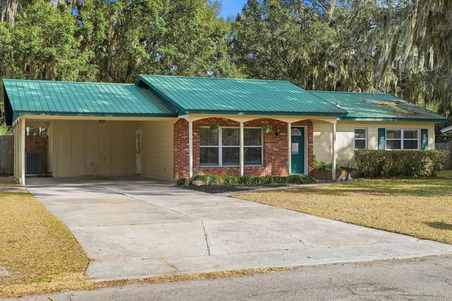 133 Crestwood Ave, Palatka, FL 32177