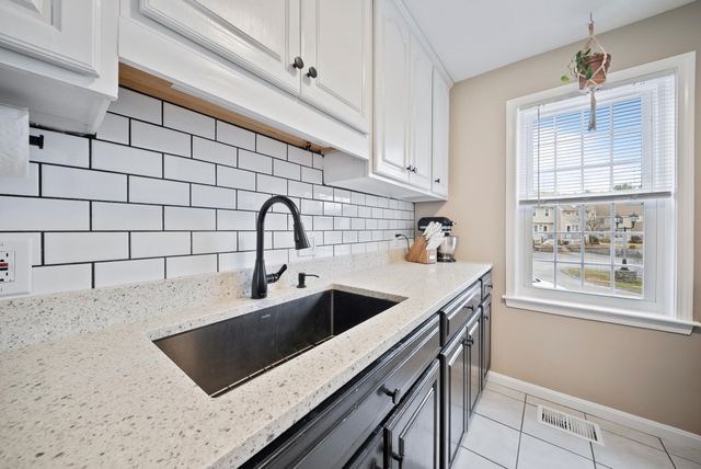 9A Sundown Drive, Derry, NH 03038