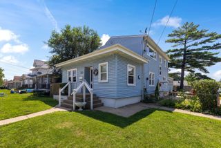 2303 9th Street, Rockford, IL 61104
