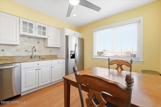 50 Valentine Street 25B, Monmouth Beach, NJ 07750