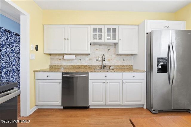 50 Valentine Street 25B, Monmouth Beach, NJ 07750