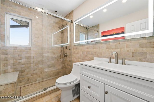 50 Valentine Street 25B, Monmouth Beach, NJ 07750