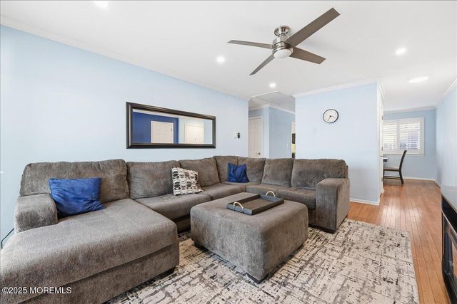 50 Valentine Street 25B, Monmouth Beach, NJ 07750