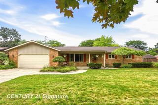 4331 Hilray Drive, Saginaw Twp, MI 48638