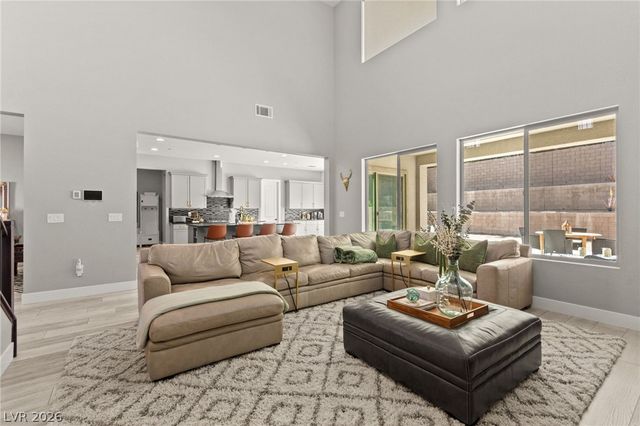 225 Carmel Sky Street, Las Vegas, NV 89138