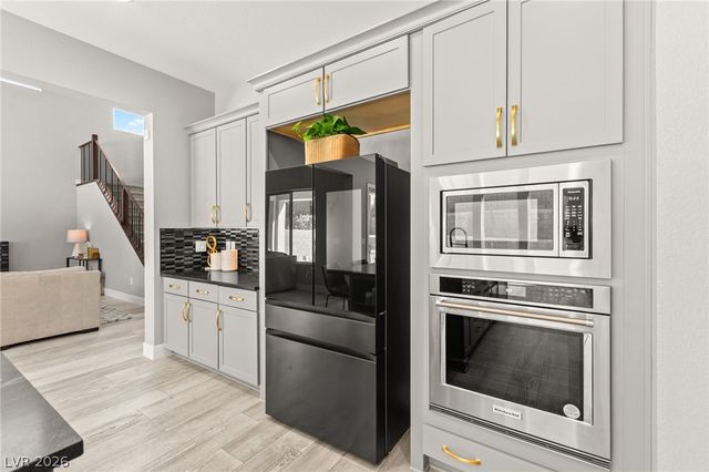 225 Carmel Sky Street, Las Vegas, NV 89138