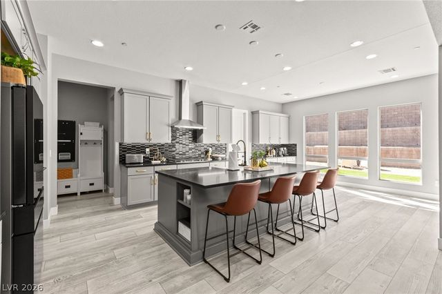 225 Carmel Sky Street, Las Vegas, NV 89138