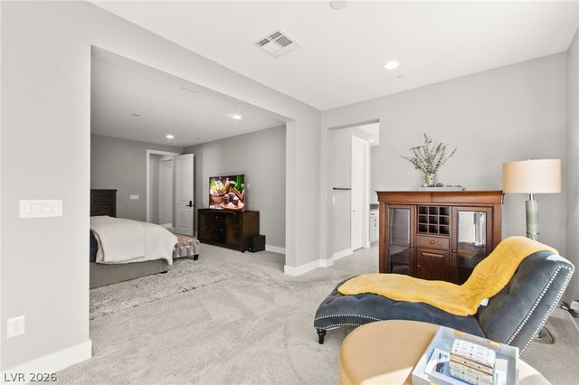 225 Carmel Sky Street, Las Vegas, NV 89138