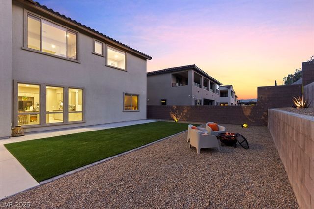 225 Carmel Sky Street, Las Vegas, NV 89138